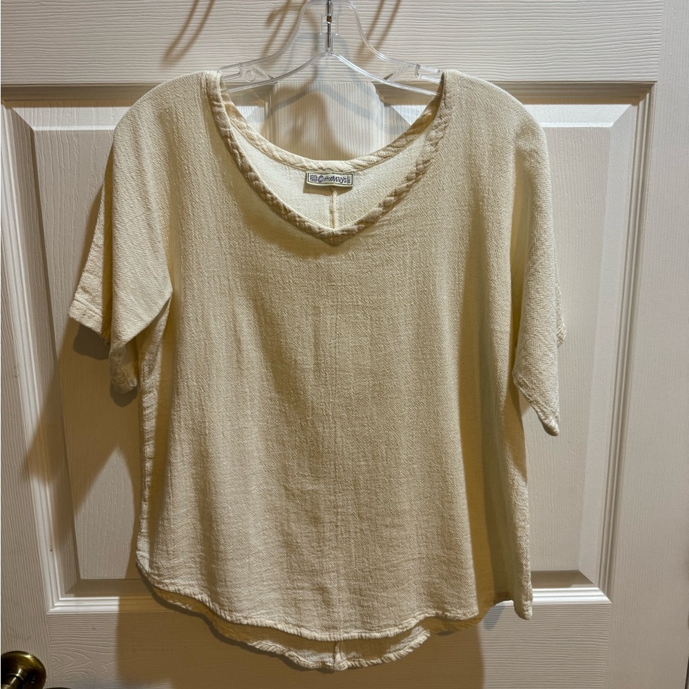 Cottonways Size (1) S/M Light Tan  100% Cotton Gauze Woman V Neck Top